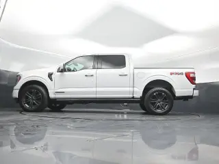 Ford F-150 2021 4x4 Lariat 4p SuperCab 5.5 ft. SB