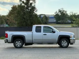Chevrolet Silverado 1500 2013 4x4 LT 4dr Extended Cab 6.5 ft. SB