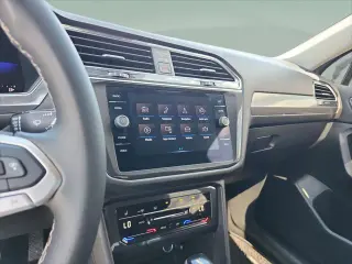 Volkswagen Tiguan 2022 SE 4dr SUV