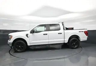 Ford F-150 2022 4x4 XLT 4p SuperCrew 5.5 ft. CB