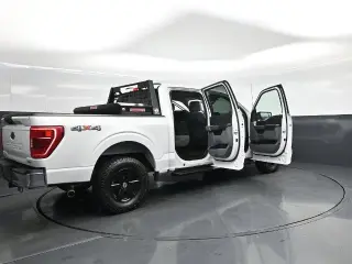 Ford F-150 2022 4x4 XLT 4p SuperCrew 5.5 ft. CB