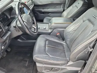 Ford Expedition 2022 4x4 Platinum 4dr SUV