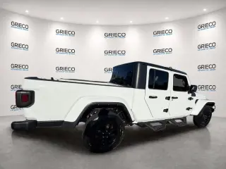 Jeep Gladiator 2021 4x4 Sport 4dr Crew Cab 5.0 ft. SB