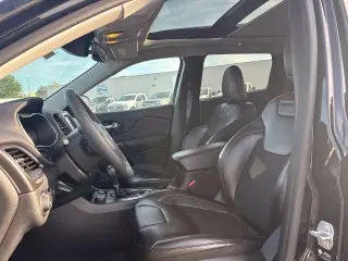Jeep Cherokee 2022 4x4 Trailhawk 4dr SUV
