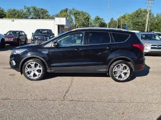 Ford Escape 2019 AWD Titanium 4p SUV