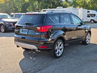 Ford Escape 2019 AWD Titanium 4p SUV