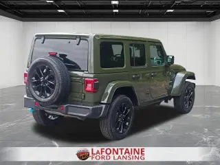 Jeep Wrangler 2024 4x4 Sahara 4xe 4dr SUV