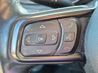 Jeep Wrangler Unlimited 2018 4x4 Deportivo 4dr SUV (lanzamiento a mitad de año)