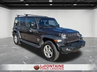 Jeep Wrangler Unlimited 2018 4x4 Deportivo 4dr SUV (lanzamiento a mitad de año)