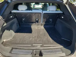 Cadillac LYRIQ 2024 AWD Luxury 1 4dr SUV