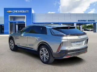 Cadillac LYRIQ 2024 AWD Luxury 1 4dr SUV