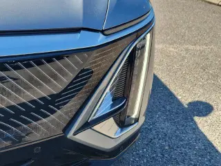 Cadillac LYRIQ 2024 AWD Luxury 1 4dr SUV