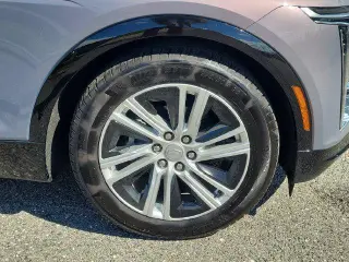 Cadillac LYRIQ 2024 AWD Tech 4dr SUV