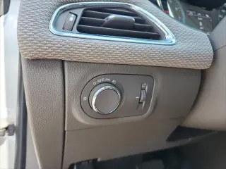 Chevrolet Cruze 2017 LT Auto 4dr Sedán