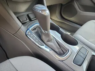 Chevrolet Cruze 2017 LT Auto 4dr Sedán