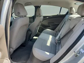 Chevrolet Cruze 2017 LT Auto 4dr Sedán