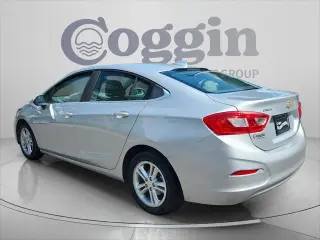 Chevrolet Cruze 2017 LT Auto 4dr Sedán