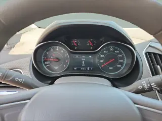 Chevrolet Cruze 2017 LT Auto 4dr Sedán