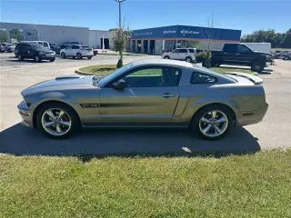 Ford Mustang 2009 GT Premium coupe de dos puertas
