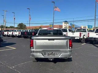 Chevrolet Colorado 2023 4x4 LT 4dr Crew Cab 5 ft. SB