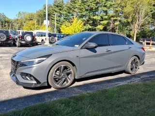 Hyundai ELANTRA 2023 N Line 4dr Sedán