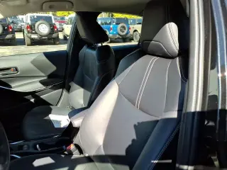Toyota Corolla Híbrido 2022 LE 4dr Sedán