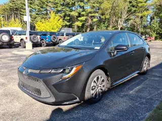 Toyota Corolla Híbrido 2022 LE 4dr Sedán
