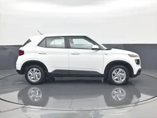 Hyundai VENUE 2026 SE 4dr Crossover