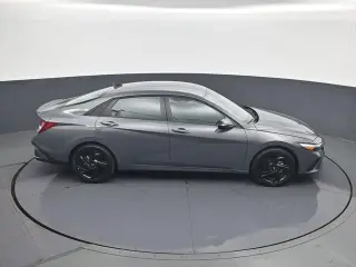 Hyundai ELANTRA 2026 SEL Sport 4dr Sedán