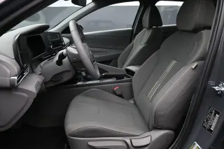 Hyundai ELANTRA 2026 SEL Sport 4dr Sedán