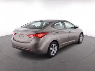 Hyundai ELANTRA 2011 GLS 4dr Sedán 6M