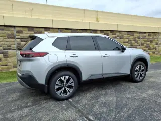 Nissan Rogue 2021 AWD SV 4dr Crossover