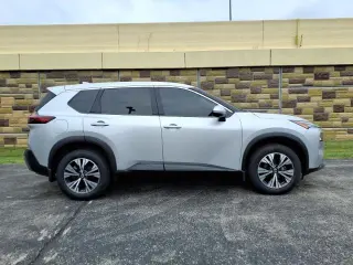 Nissan Rogue 2021 AWD SV 4dr Crossover