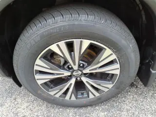Nissan Rogue 2021 AWD SV 4dr Crossover