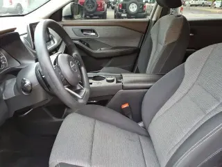 Nissan Rogue 2021 AWD SV 4dr Crossover