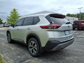 Nissan Rogue 2021 AWD SV 4dr Crossover
