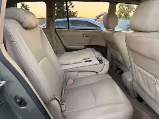 Toyota Highlander 2005 AWD 4dr SUV V6 w/3rd Row