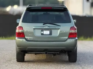 Toyota Highlander 2005 AWD 4dr SUV V6 w/3rd Row