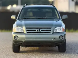 Toyota Highlander 2005 AWD 4dr SUV V6 w/3rd Row
