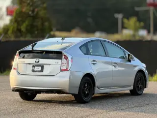 Toyota Prius 2014 One 4dr Hatchback