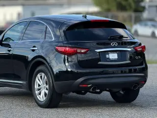 INFINITI QX70 2017 AWD 4puertas SUV