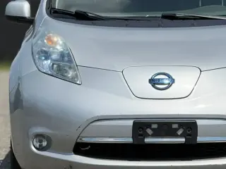 Nissan LEAF 2012 SV 4dr Hatchback