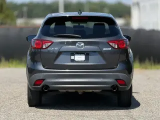Mazda CX-5 2016 Touring 4dr SUV (lanzamiento a mitad de año)