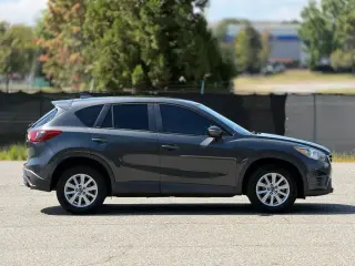 Mazda CX-5 2016 Touring 4dr SUV (lanzamiento a mitad de año)