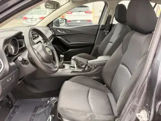 Mazda Mazda3 2014 i SV 4dr Sedán 6M