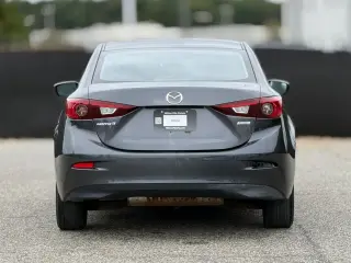 Mazda Mazda3 2014 i SV 4dr Sedán 6M