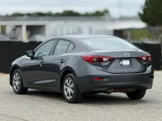 Mazda Mazda3 2014 i SV 4dr Sedán 6M