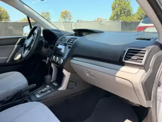 Subaru Forester 2017 AWD 2.5i Premium 4dr Wagon CVT