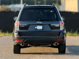Subaru Forester 2011 tracción total 2.5X Premium Sedan/Wagon 4 puertas 4A