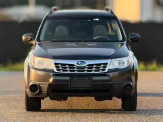 Subaru Forester 2011 tracción total 2.5X Premium Sedan/Wagon 4 puertas 4A